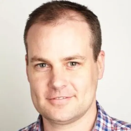 Dr Adam Testro