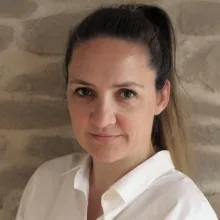 Adrienne Brück