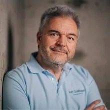 Dr. Dr. Alexander Raff