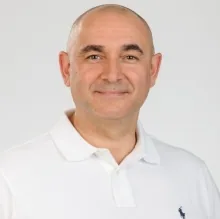 Doctor-medic stom. Alexandru-Ioan Zavoianu — Zahnarzt in Kirchheim-Unter-Teck