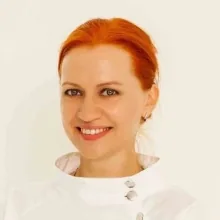 Dr. Elena Hartmann