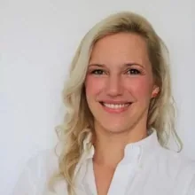 Dr. med. Fiona Adler