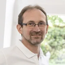 Dr. med. Gabor Zemlenyi