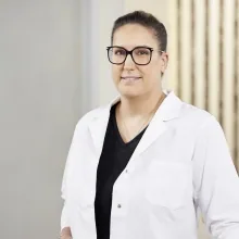 Dr. med. Gloria-Viktoria Anders