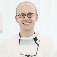 Dr. med. dent. Johannes Albert