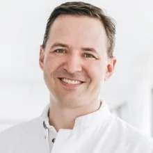 Dr. med. Julian Dexel
