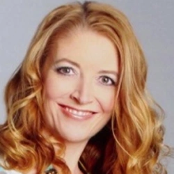 Dr Michelle Hunt