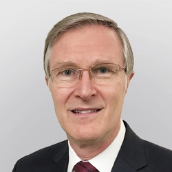 Christopher G Stephenson