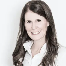 Dr. med. Nadine Wiegand-Kristin