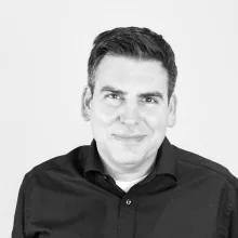 Dr. med. Nils Bijan Vatankhah