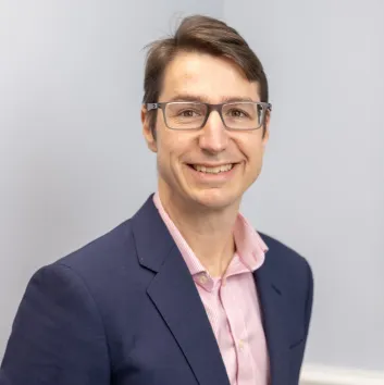 Dr Paul Berlund