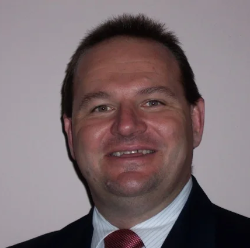 Dr Robert Kuru