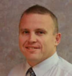 Dr Robert Molnar