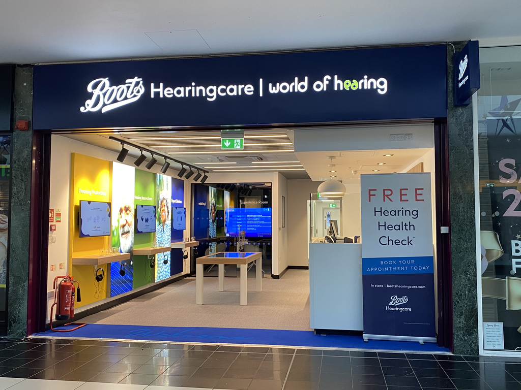 How to Find the Best Hearing Aid Clinics in Europe