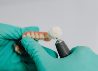 Dental Implants Hungary Helvetic Clinics: Why Choose Them?
