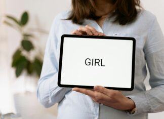 Fertility Clinic Secrets Revealed: Boost Your Chances Naturally