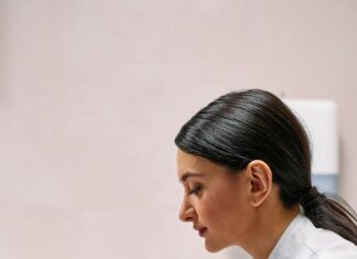 NHS Walk In Clinic Secrets: How To Get Fast, Expert Care Today