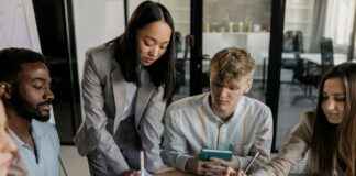 Téléconsultation ou consultation en présentiel : que faut-il privilégier ? Téléconsultation ou consultation en présentiel : que faut-il privilégier ?