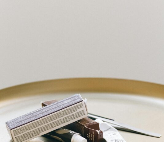 Eye Clinics Near Me: How To Find Trusted Care Close To Home