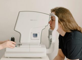 Eye Clinic Near Me: Discover Top Tips for Clearer Vision Today